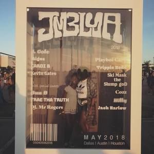 Meet your Posher, Aziza